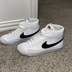 Nike Blazer sneakers